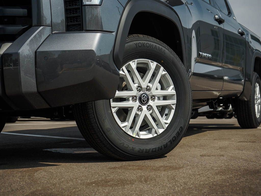 New 2026 Toyota Tundra SR5 image 6
