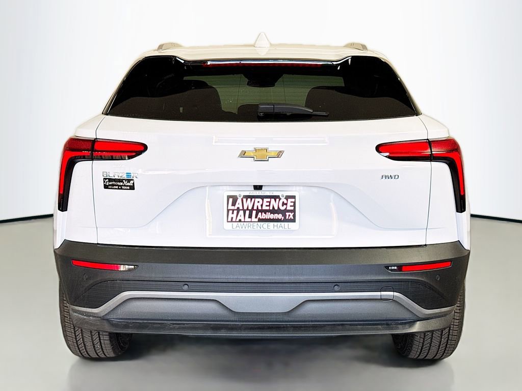New 2025 Chevrolet Blazer EV LT image 4
