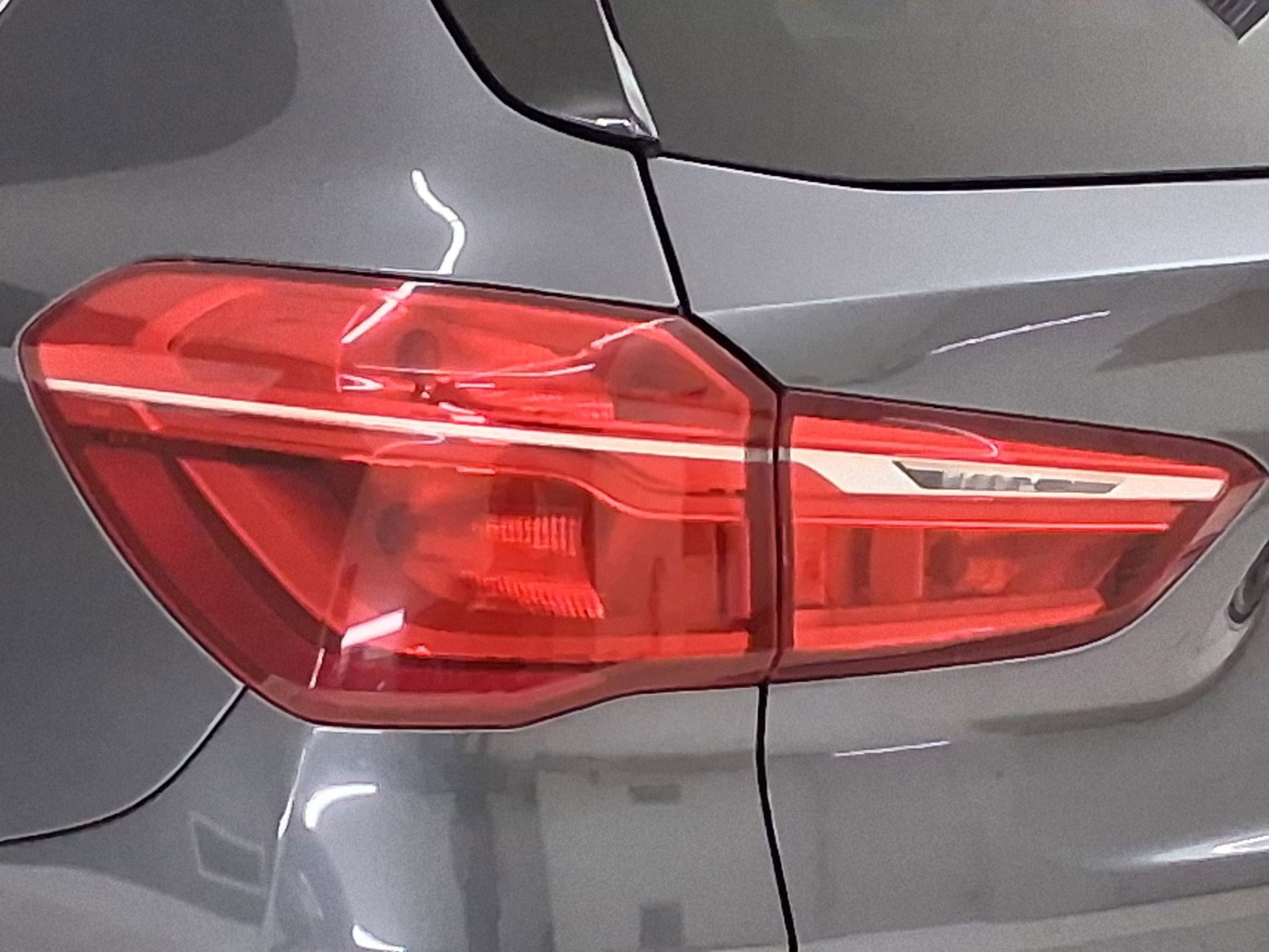 Used 2019 BMW X1 xDrive28i w/ Convenience Package AWD/4WD image 11