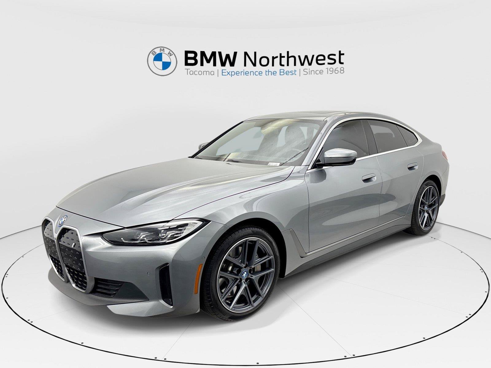 Used 2023 BMW i4 eDrive35 w/ Premium Package RWD image 1