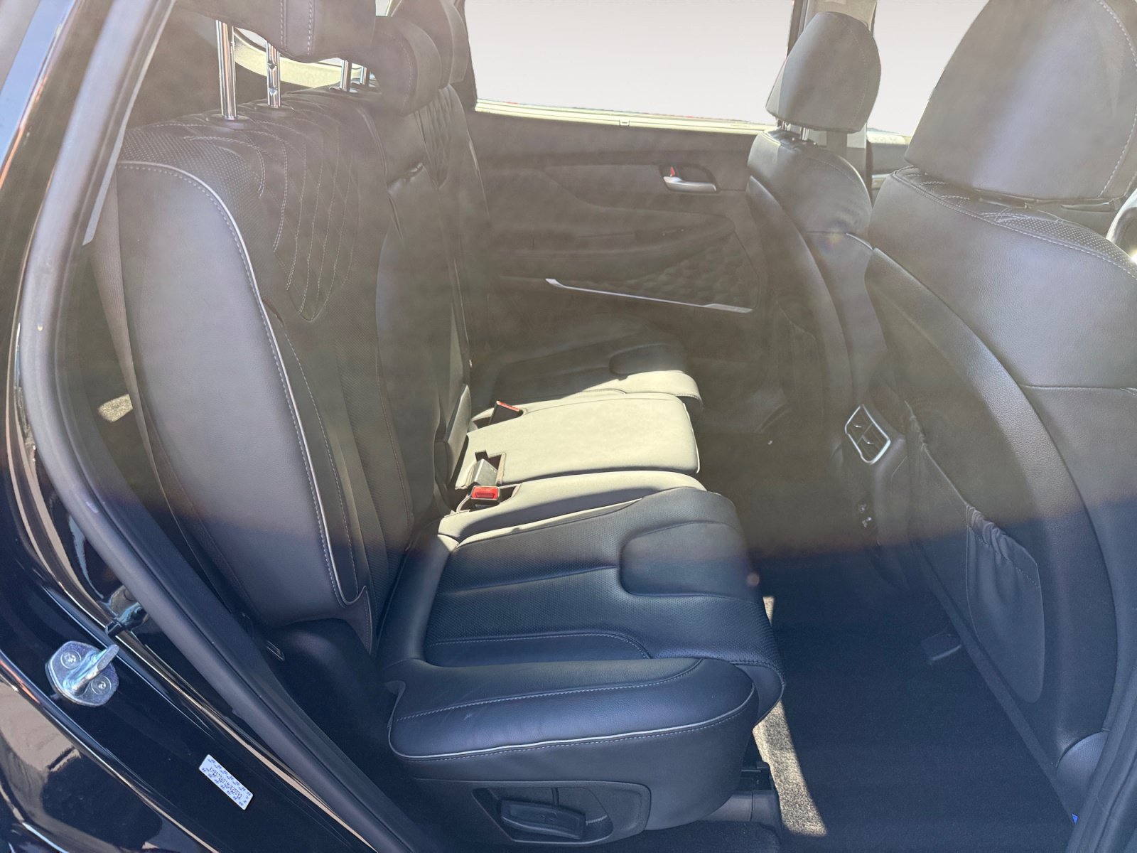 Used 2022 Hyundai Santa Fe Limited w/ Cargo Package AWD/4WD image 18