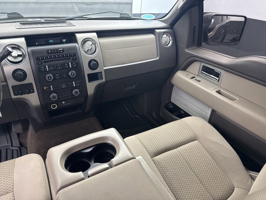 Used 2010 Ford F150 XLT image 10