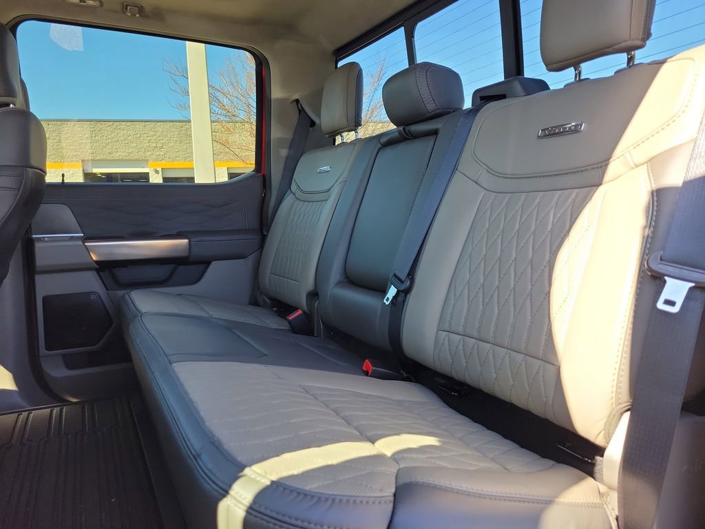 Used 2026 Ford F350 Platinum w/ Platinum Plus Package image 10