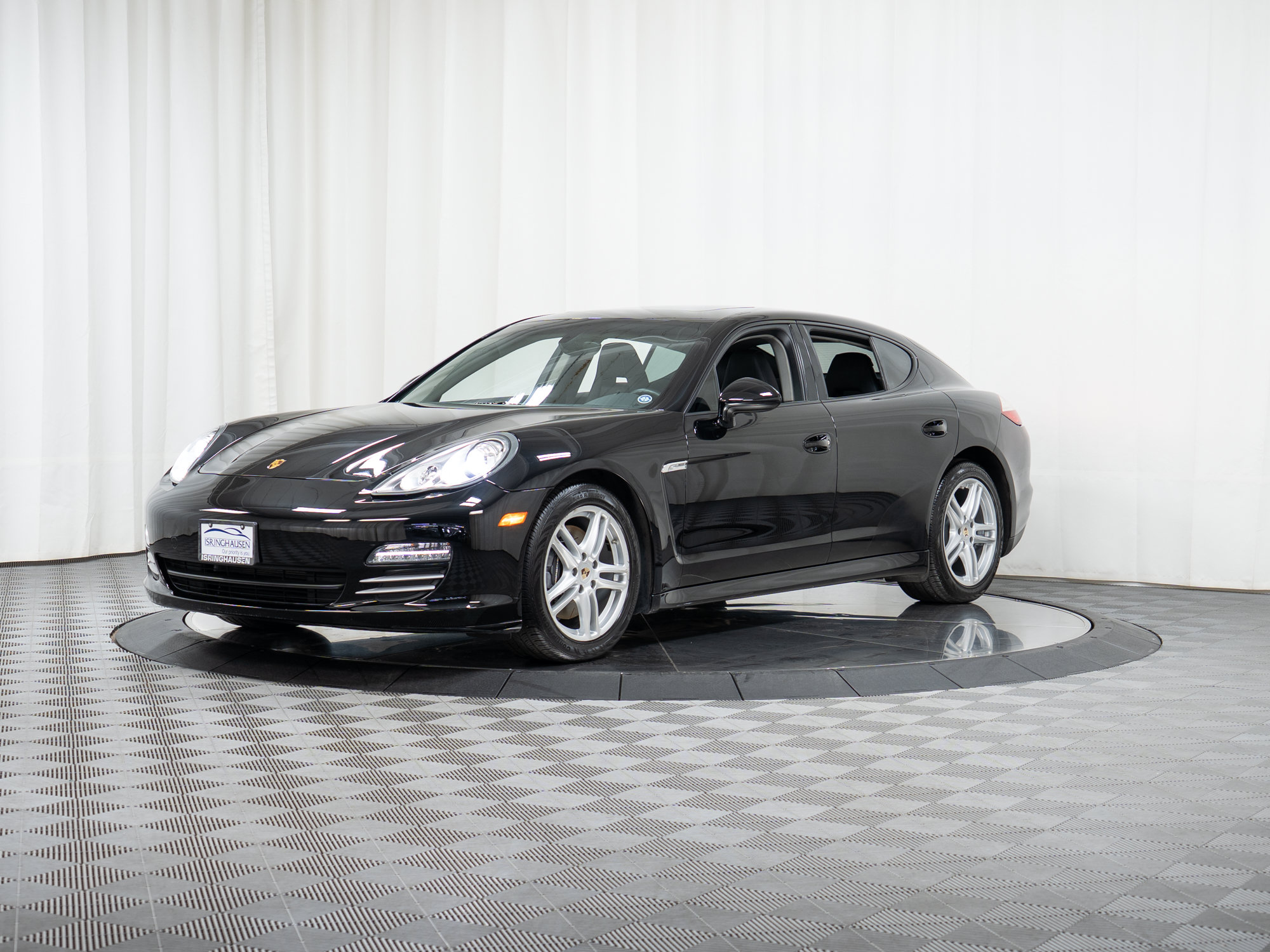 Used 2011 Porsche Panamera 4 AWD/4WD image 29