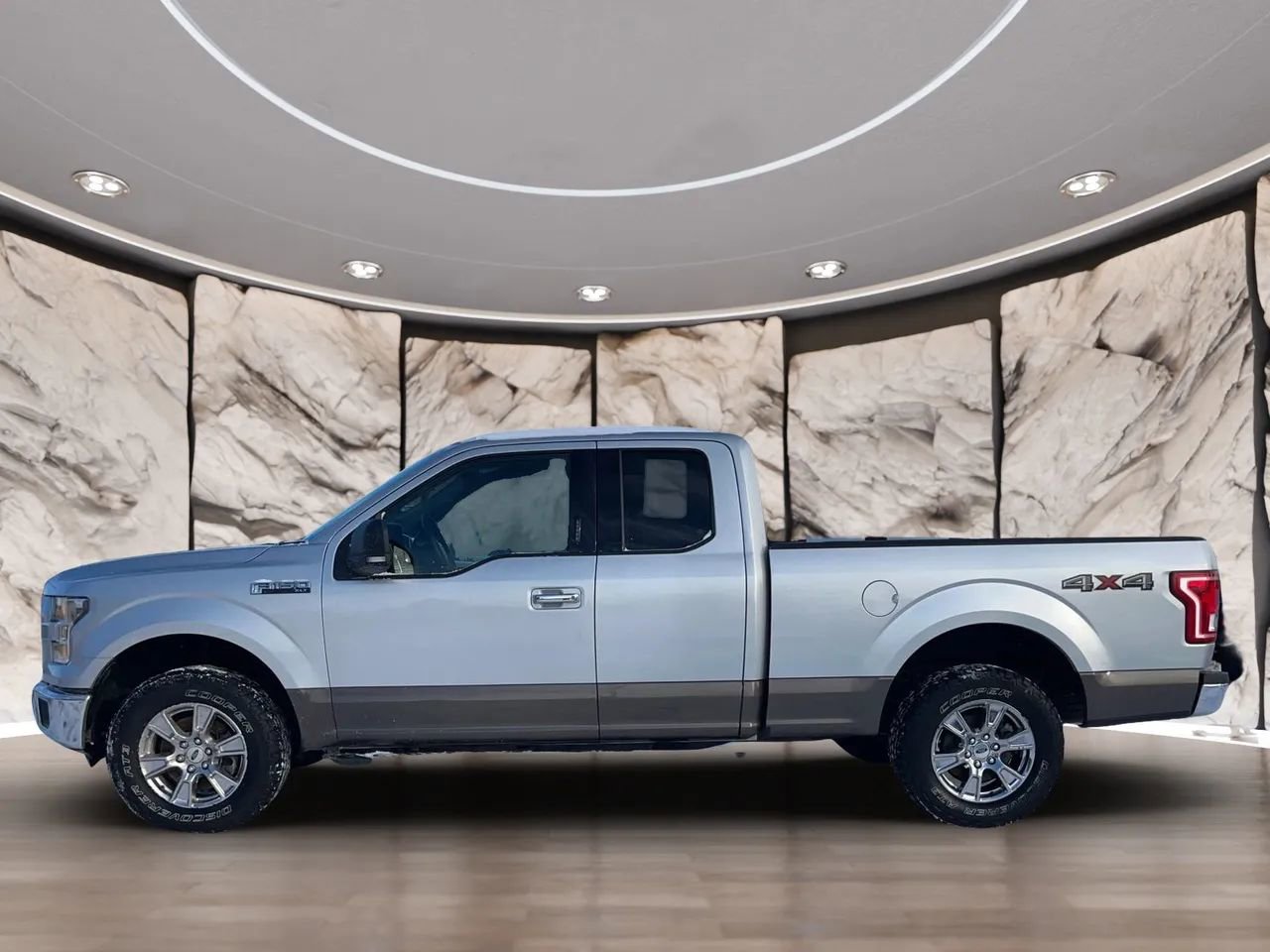 Used 2016 Ford F150 XLT w/ Equipment Group 302A Luxury image 6