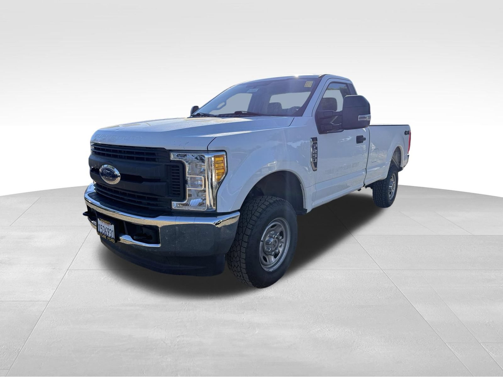 Used 2017 Ford F250 XL w/ Power Equipment Group AWD/4WD image 4