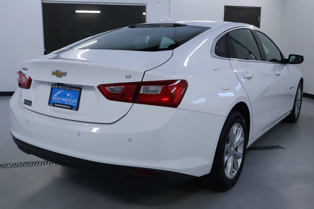 Used 2025 Chevrolet Malibu LT FWD image 7