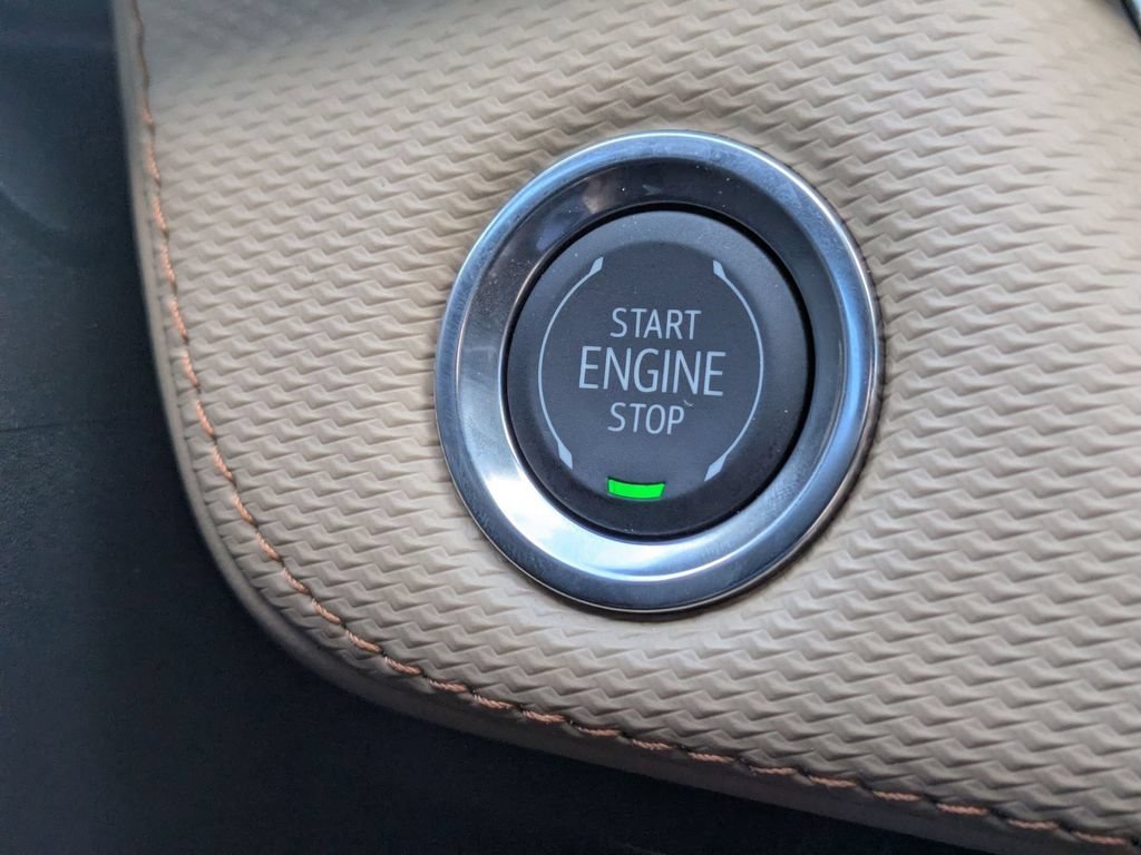 New 2026 Chevrolet Equinox ACTIV w/ Convenience Package III FWD image 23