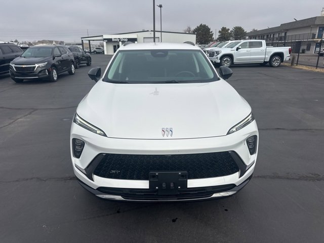 Used 2025 Buick Envision Sport Touring image 9