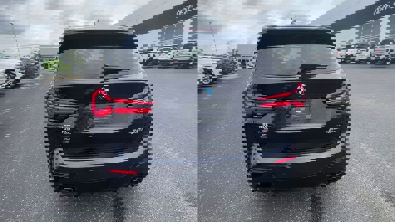 Used 2023 BMW X3 M40i w/ Premium Package image 8