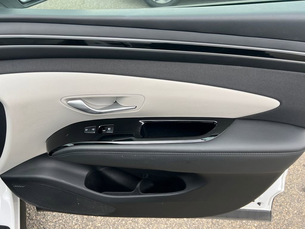 Certified 2024 Hyundai Tucson Limited image 17