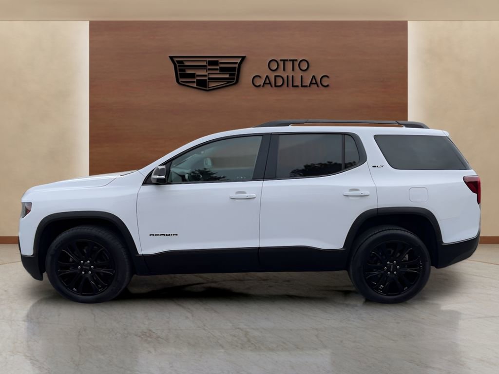 Used 2023 GMC Acadia SLT w/ Elevation Edition image 2