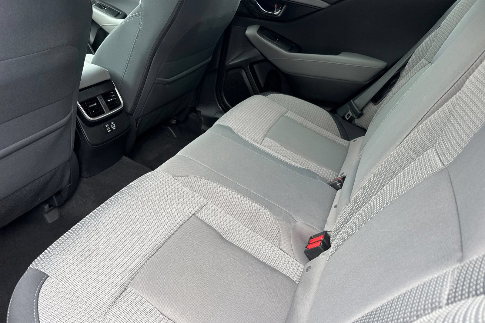 Certified 2025 Subaru Outback Premium AWD/4WD image 14