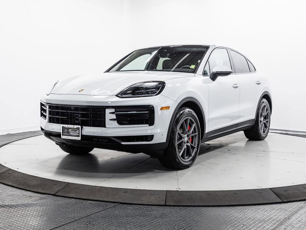 Used 2024 Porsche Cayenne S AWD/4WD video 3