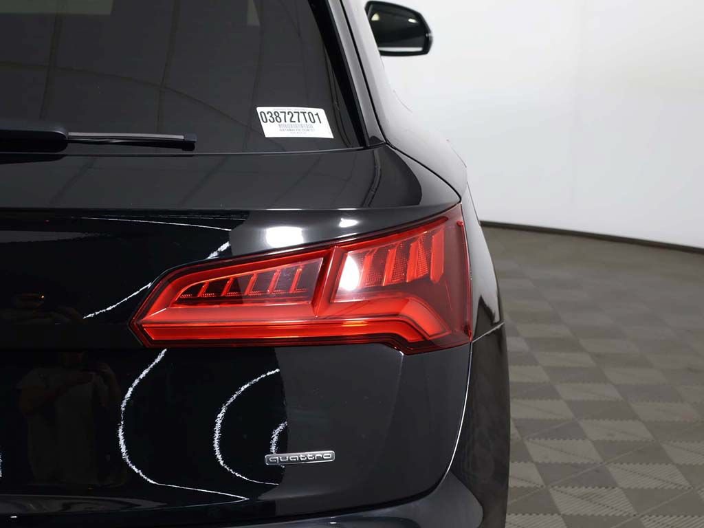 Used 2020 Audi Q5 2.0T Premium AWD/4WD image 15