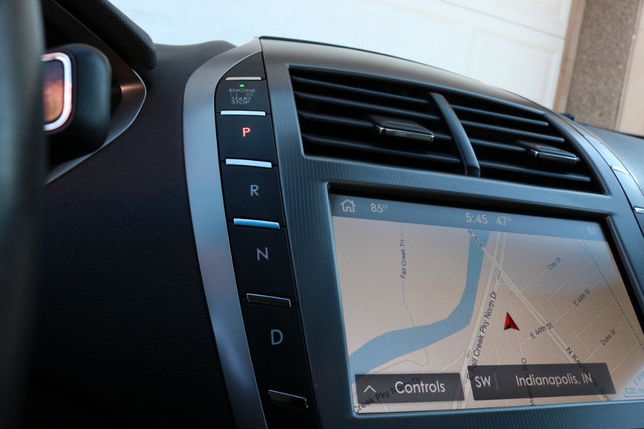 Used 2017 Lincoln MKZ Reserve w/ Technology Package image 31