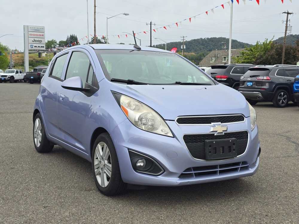 Used 2014 Chevrolet Spark LT image 4