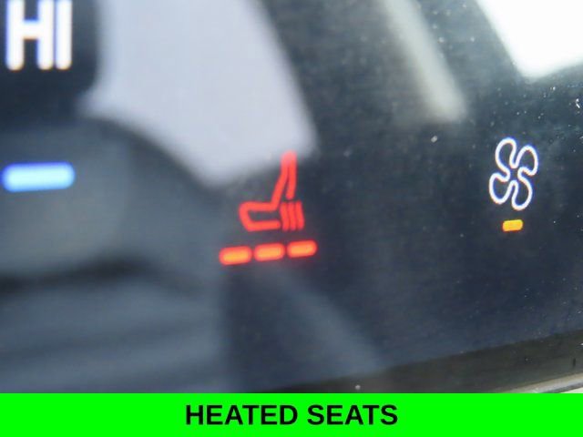 Used 2023 Ford Edge SEL image 4