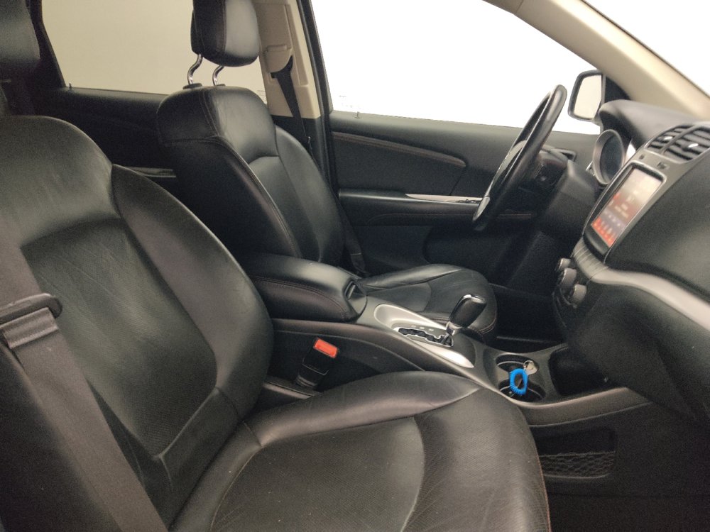 Used 2019 Dodge Journey GT FWD image 21