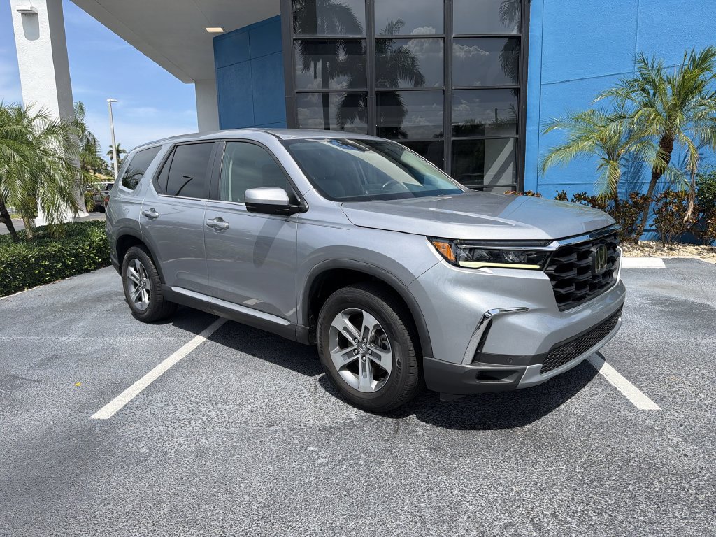 Certified 2023 Honda Pilot EX-L image 2