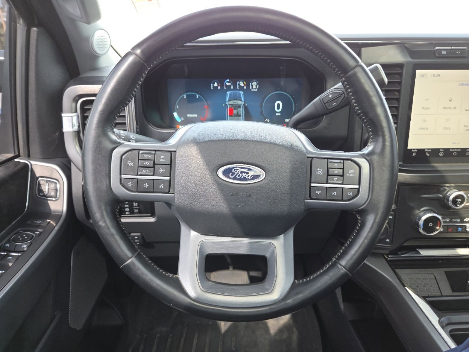 Used 2023 Ford F350 Lariat w/ Lariat Ultimate Package image 34