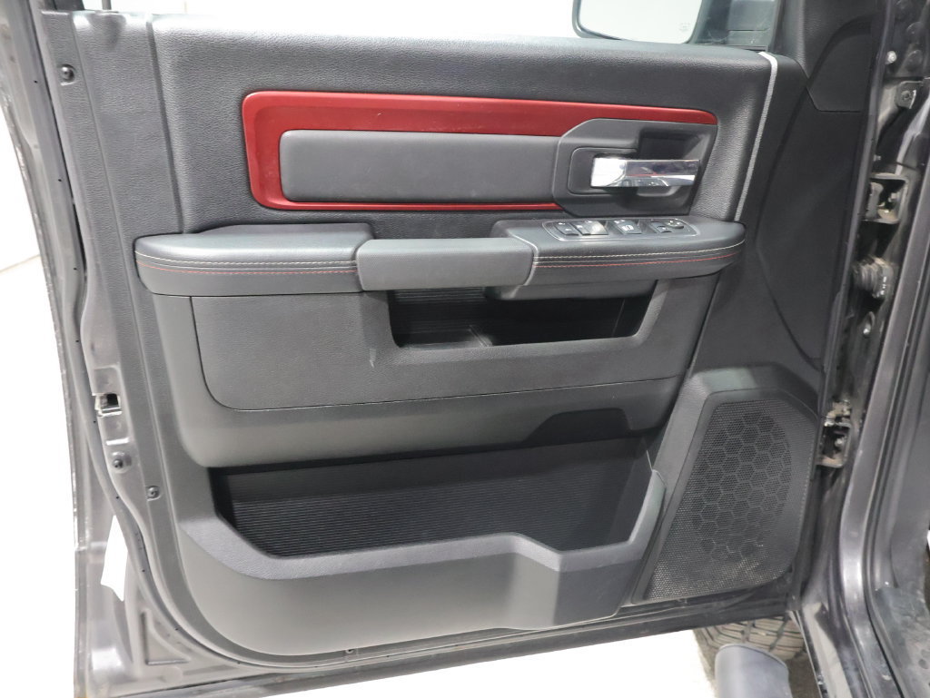Used 2017 RAM 1500 Rebel AWD/4WD image 13