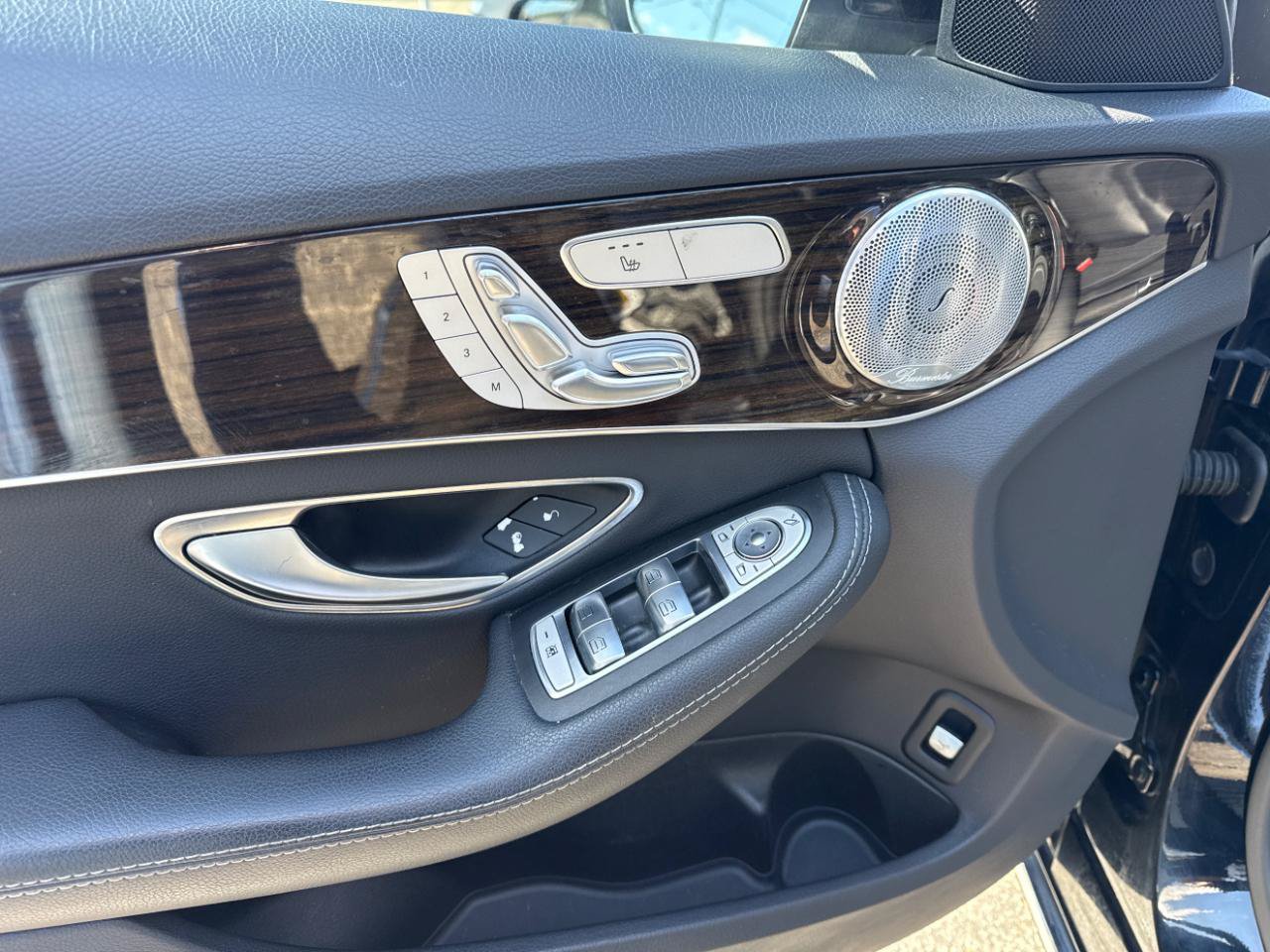 Used 2017 Mercedes-Benz C 300 4MATIC Sedan image 14