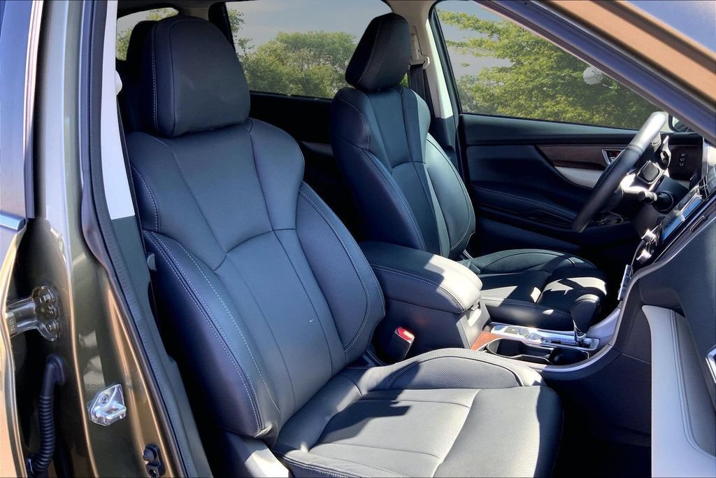Used 2022 Subaru Ascent Touring w/ Popular Package #2A AWD/4WD image 29
