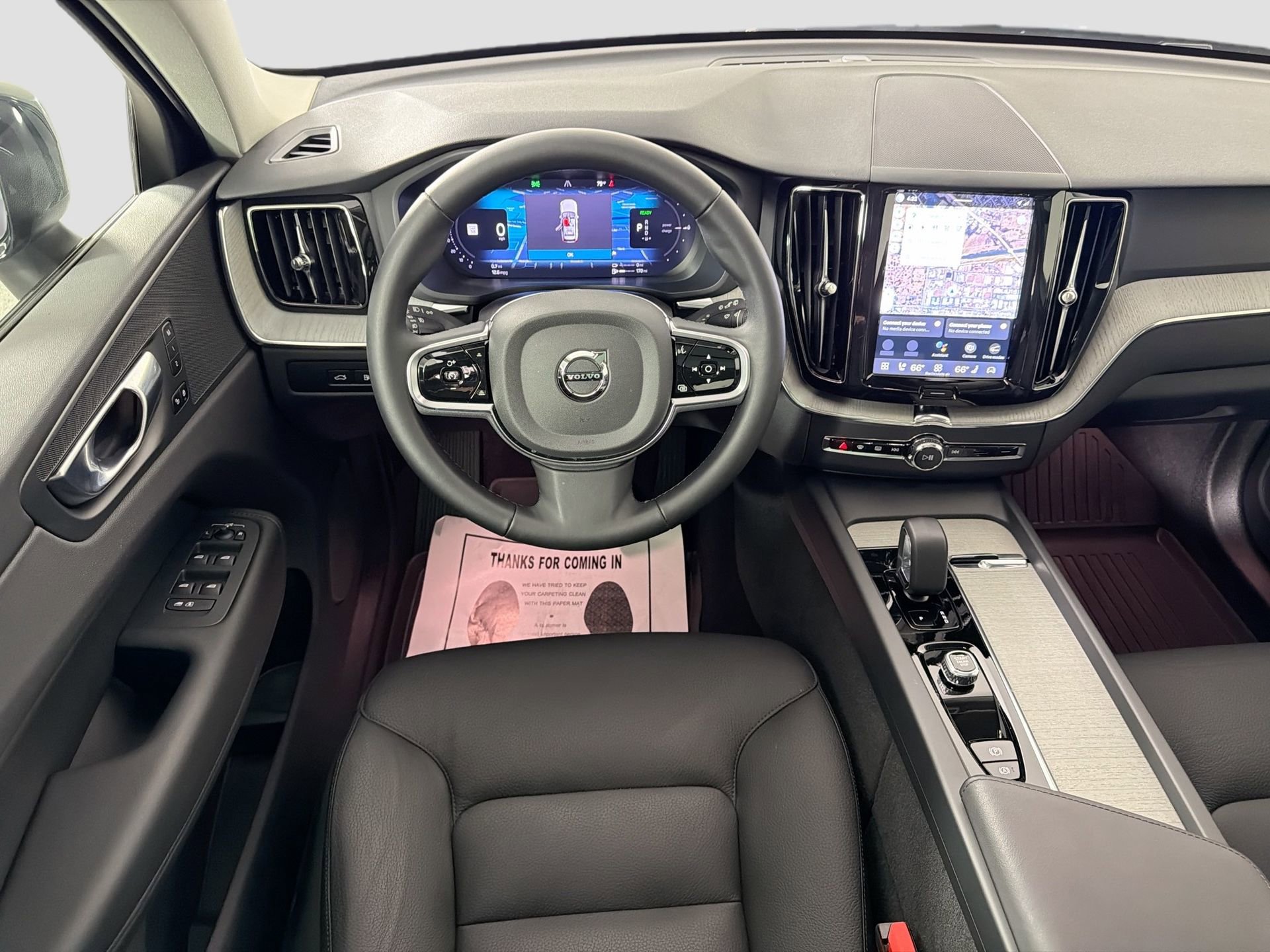 Certified 2025 Volvo XC60 T8 Plus w/ Protection Package Premier image 24