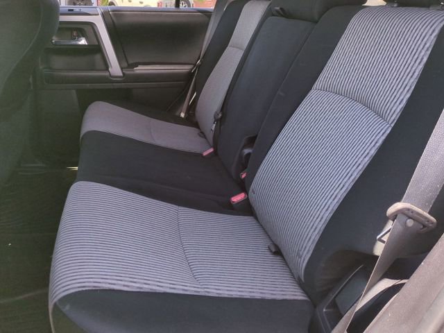 Used 2016 Toyota 4Runner SR5 image 27