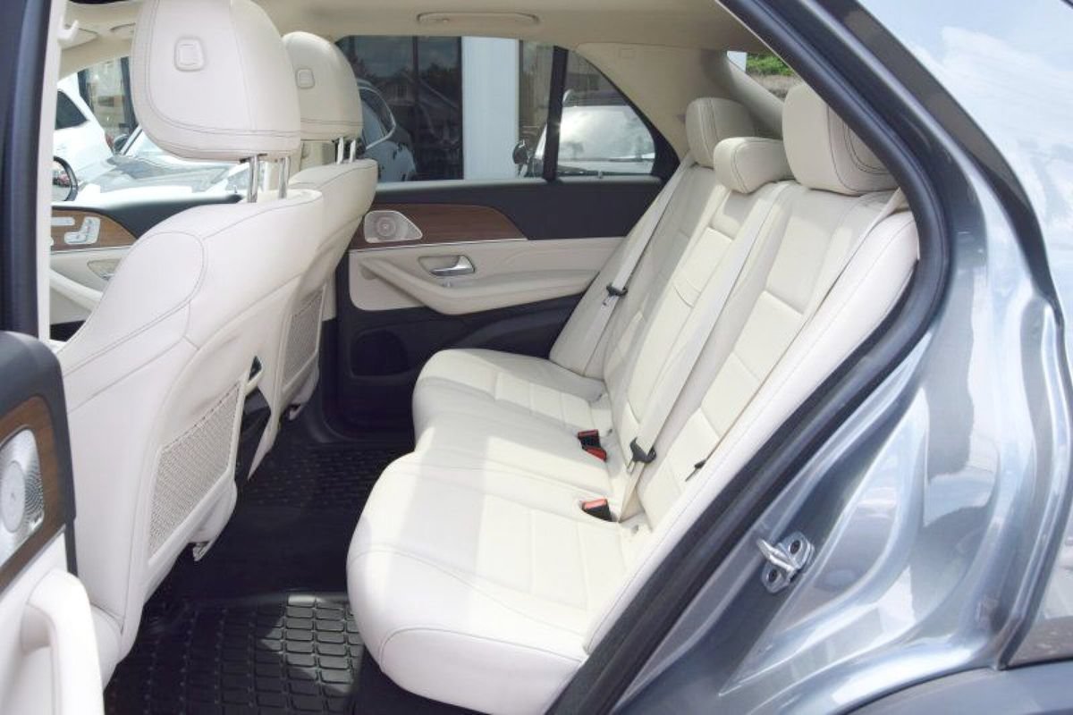 Used 2023 Mercedes-Benz GLE 350 4MATIC image 34