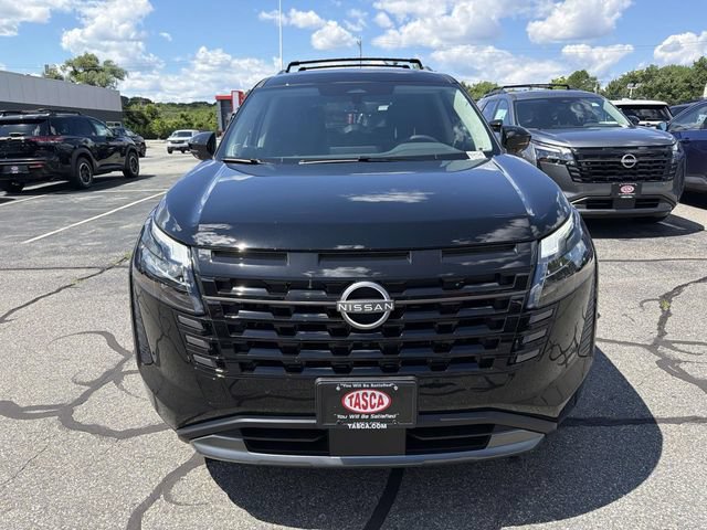 New 2026 Nissan Pathfinder SL w/ SL Premium Package AWD/4WD image 2