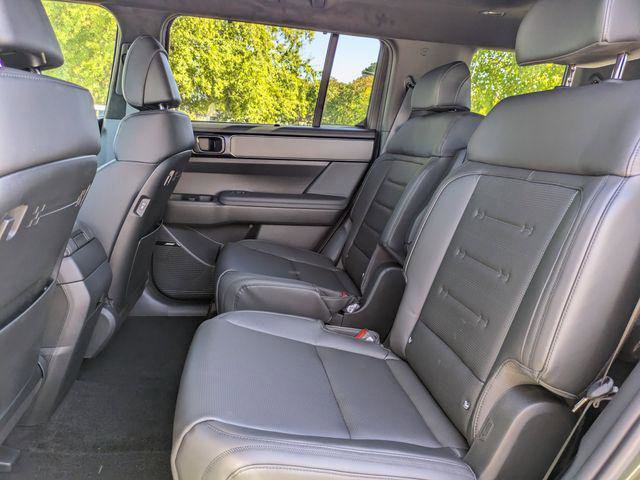 New 2026 Hyundai Santa Fe Calligraphy image 13