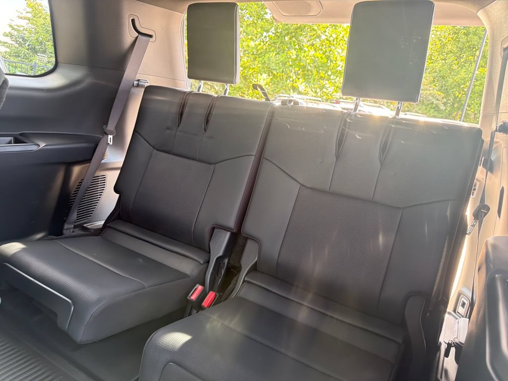 Used 2026 Lexus GX 550 w/ Accessory Package (2T) AWD/4WD image 37
