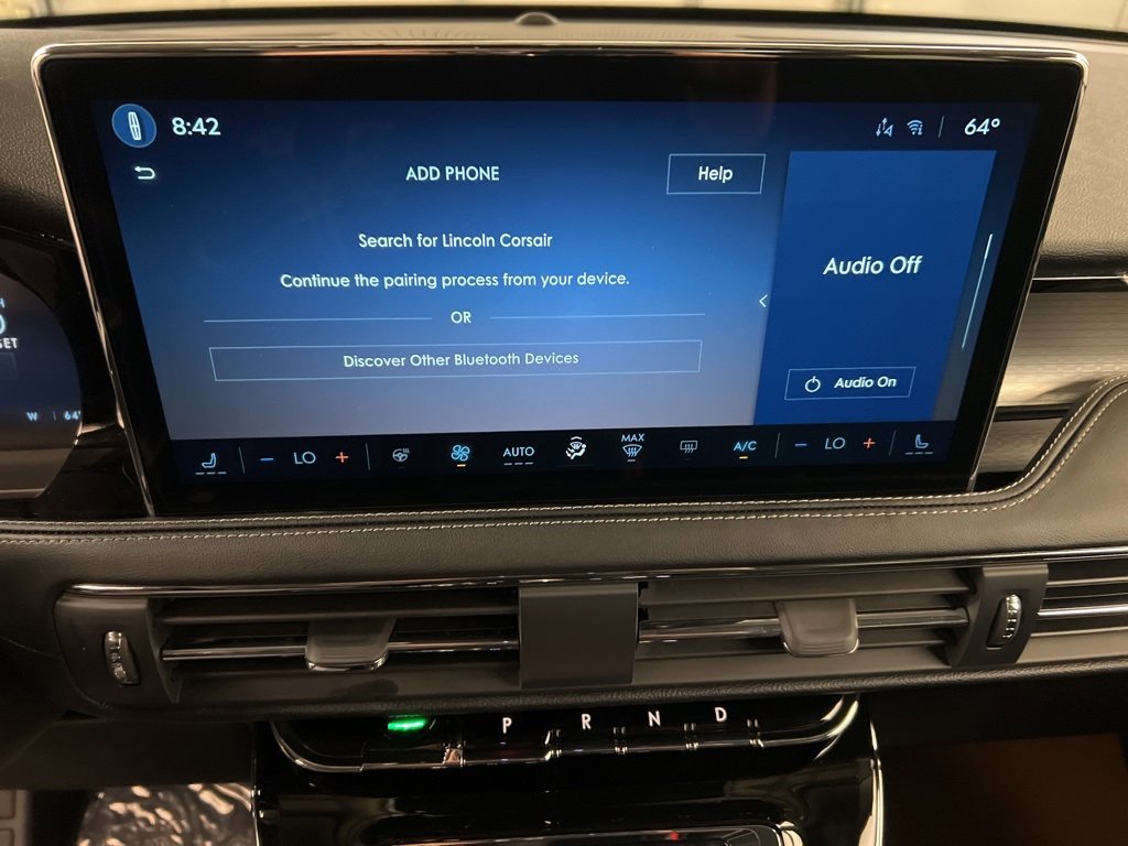 Used 2026 Lincoln Corsair Premiere image 10