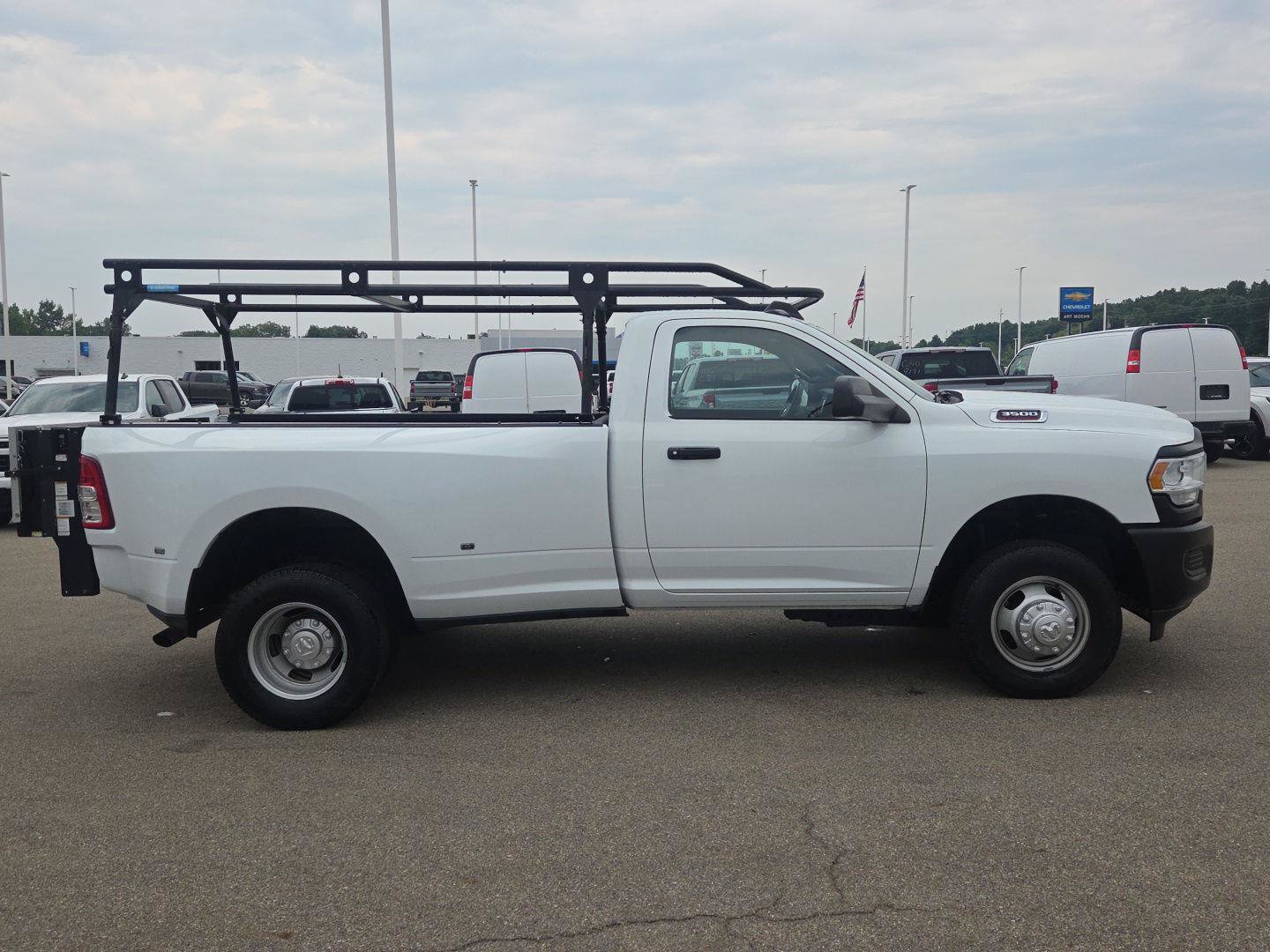 Used 2022 RAM 3500 Tradesman AWD/4WD image 7