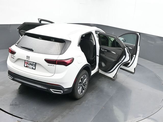 Used 2024 Buick Envision Preferred AWD/4WD image 45