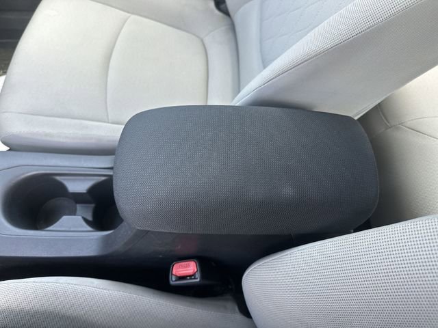 Used 2022 Toyota Corolla Cross L AWD/4WD image 25