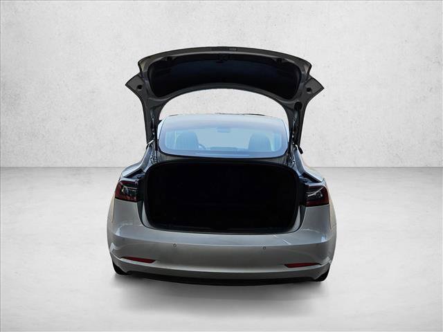 Used 2018 Tesla Model 3 Long Range image 8