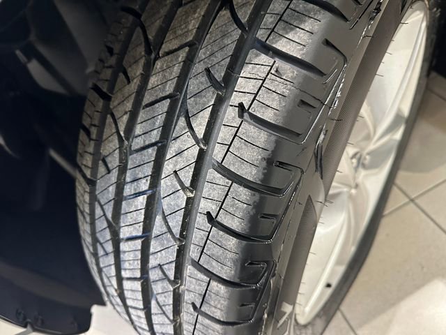 Used 2018 Ford Edge SEL w/ Equipment Group 201A image 28