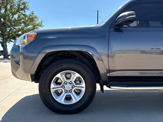 Used 2016 Toyota 4Runner SR5 Premium RWD image 5