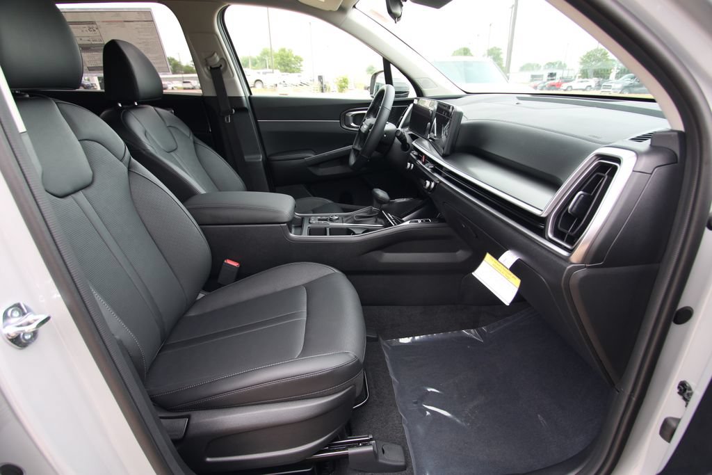 New 2026 Kia Sorento S AWD/4WD image 8