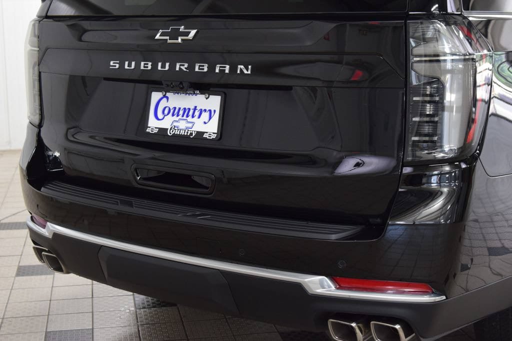 New 2026 Chevrolet Suburban High Country AWD/4WD image 22