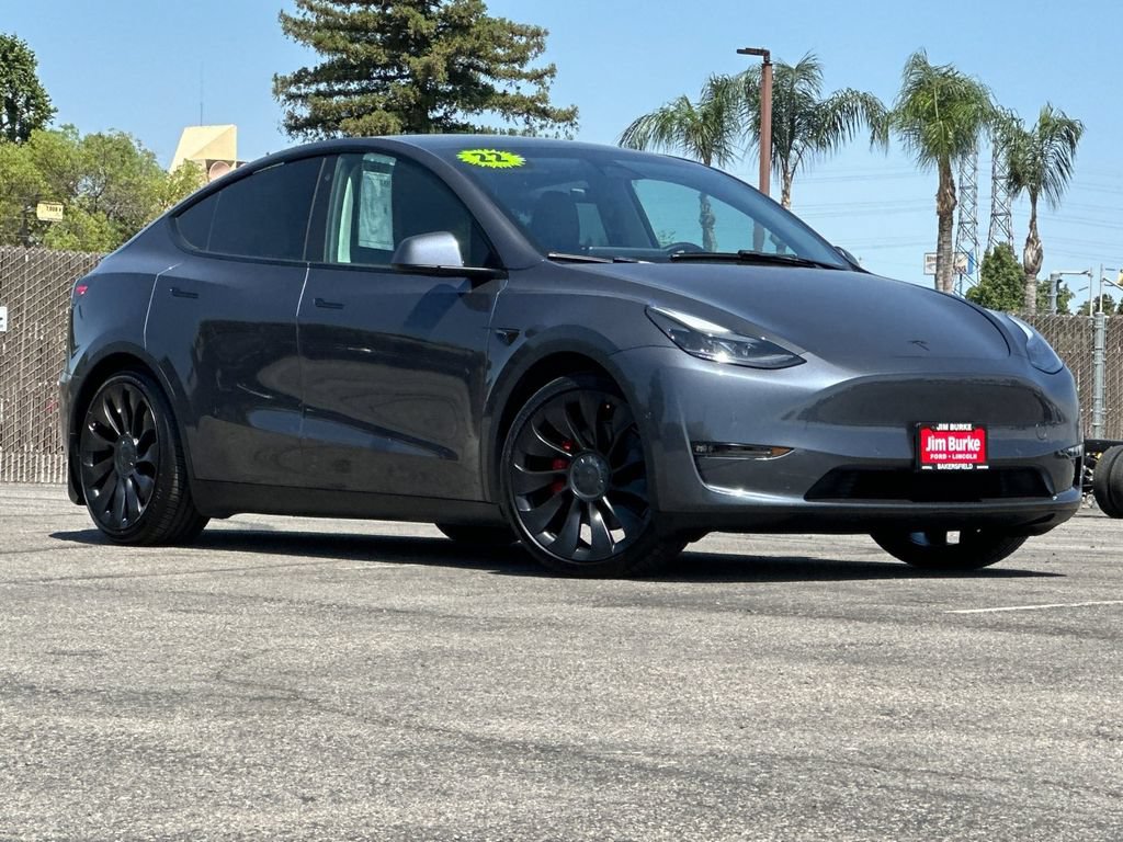 Used 2022 Tesla Model Y Performance AWD/4WD video 1
