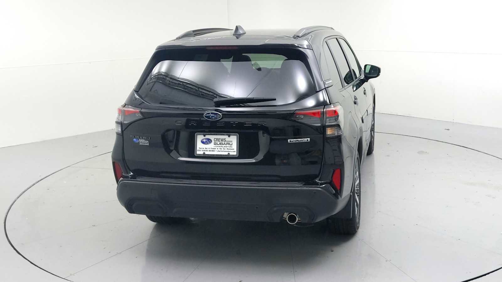 New 2026 Subaru Forester Touring image 9
