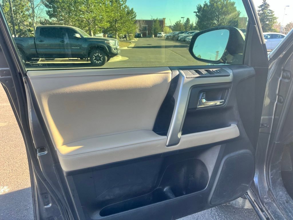 Used 2023 Toyota 4Runner SR5 image 15