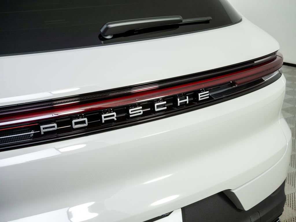 New 2026 Porsche Cayenne image 36