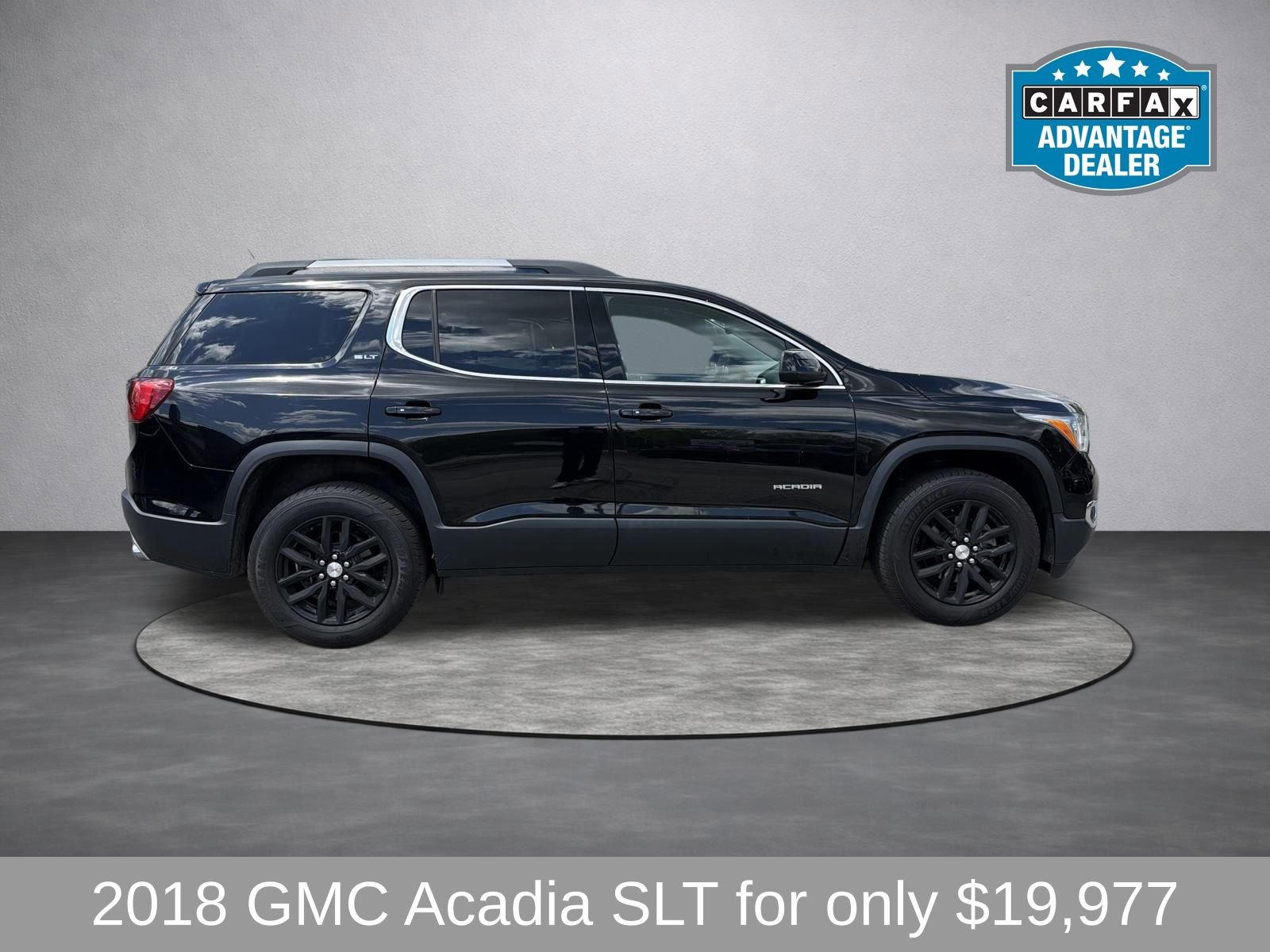Used 2018 GMC Acadia SLT AWD/4WD image 2