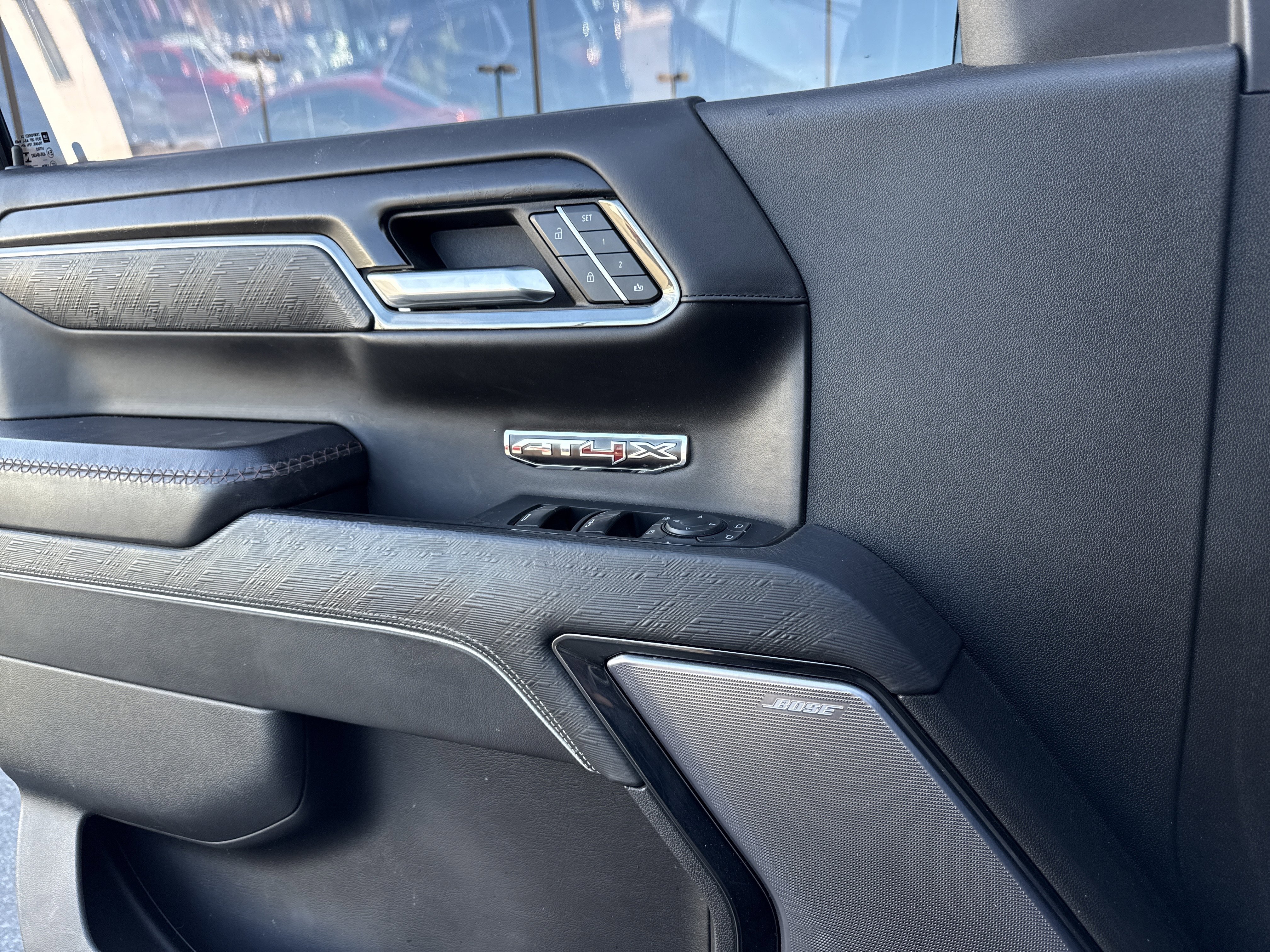 Used 2024 GMC Sierra 1500 AT4X image 15