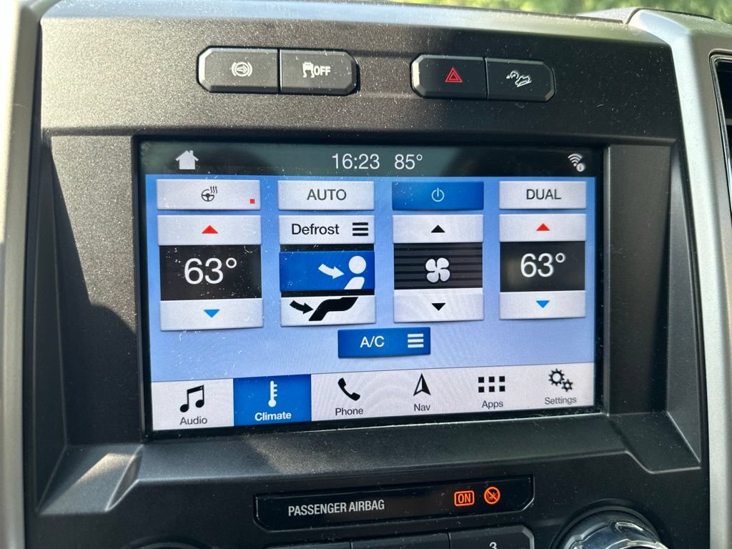 Used 2019 Ford F350 Lariat w/ Lariat Ultimate Package AWD/4WD image 34